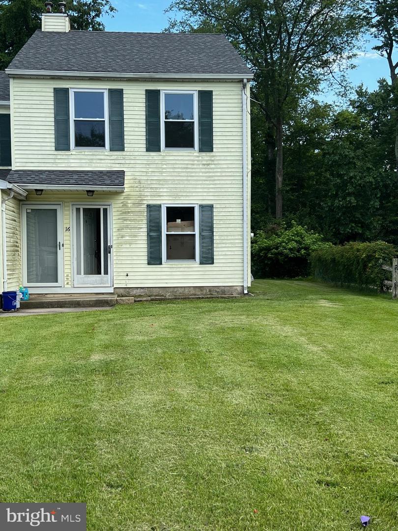 16 Maynard Dr #B — photo