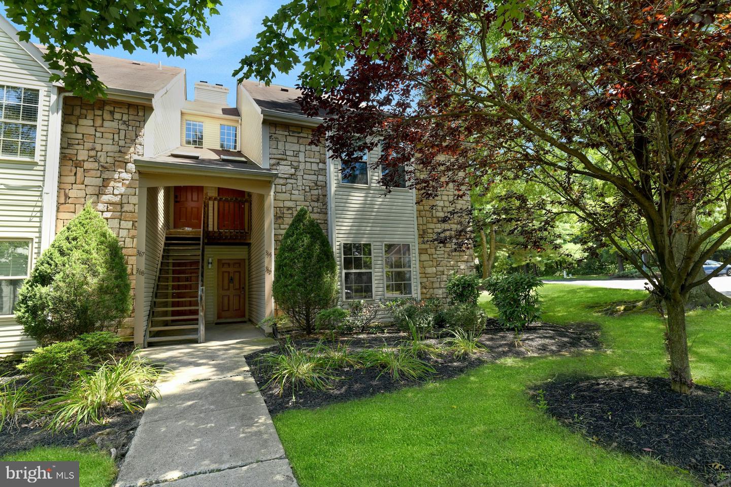 366 Tavistock — photo