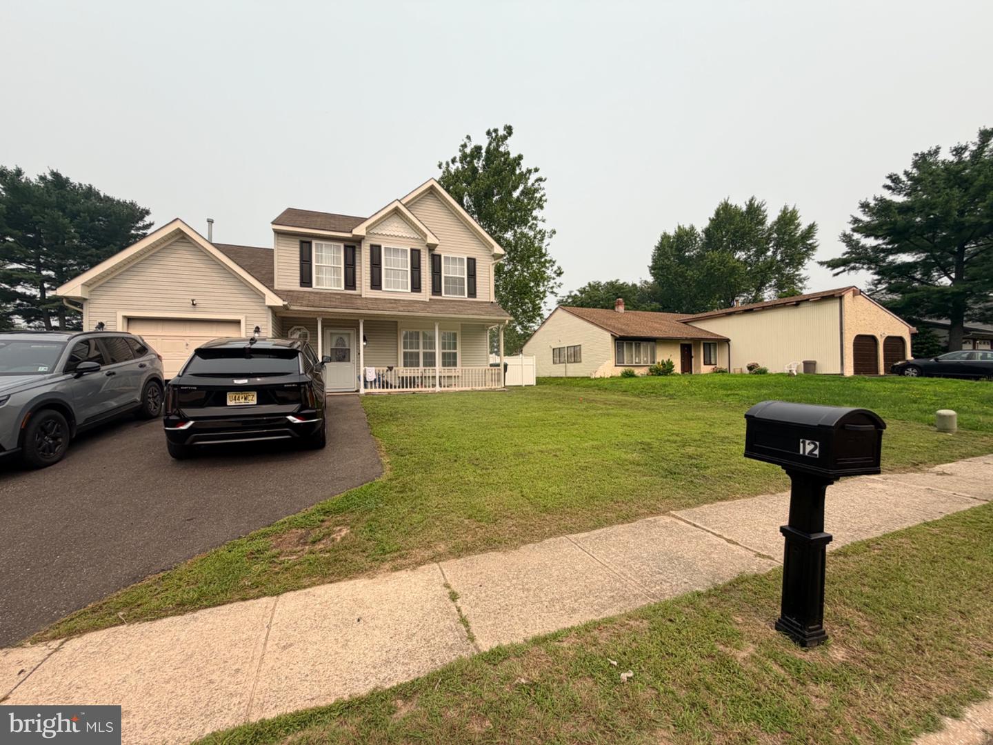 12 Peachton Ln — photo