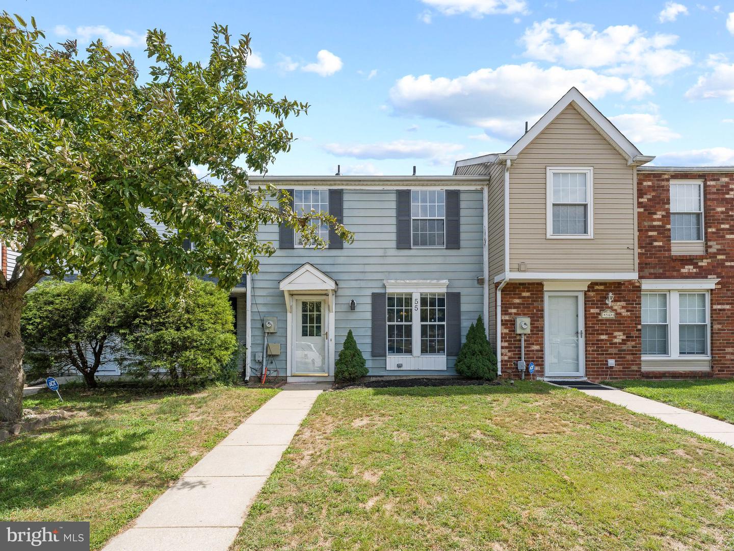 55 Victoria Manor Ct — photo