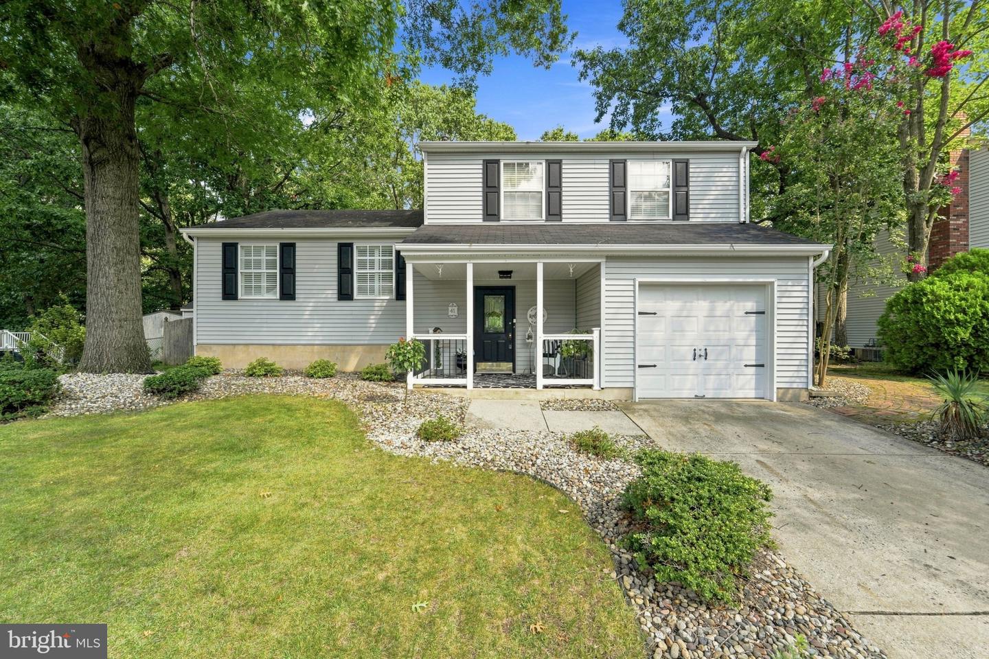 41 Winfield Road, Sicklerville, NJ 08081