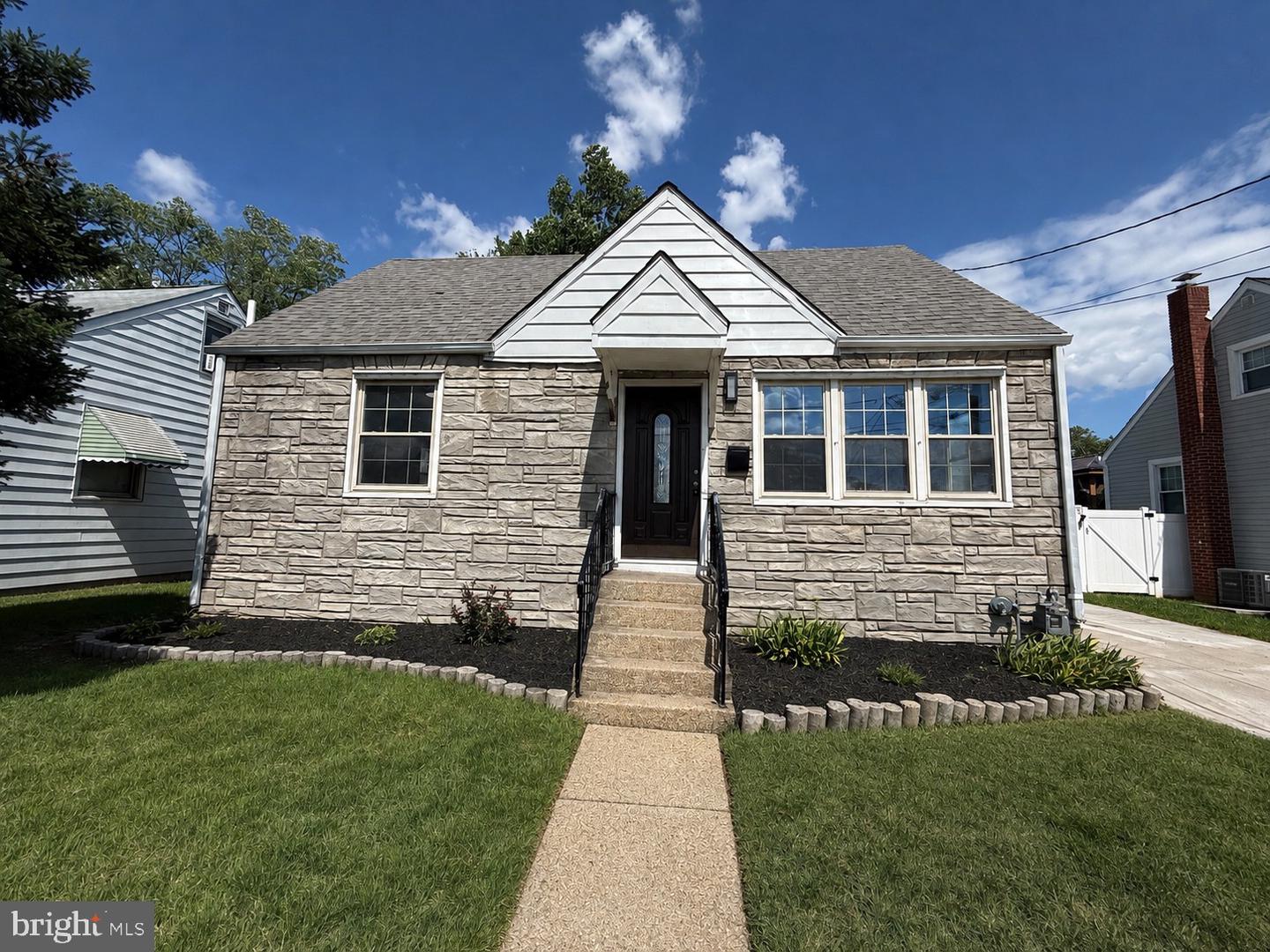 1004 Highland Ave — photo