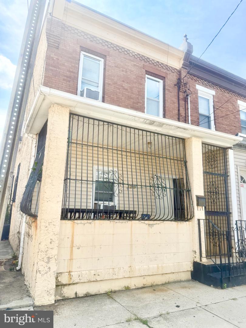 128 York St — photo