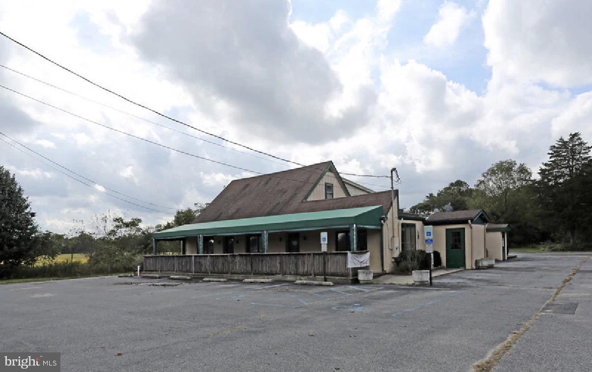 303 S Route 73 — photo