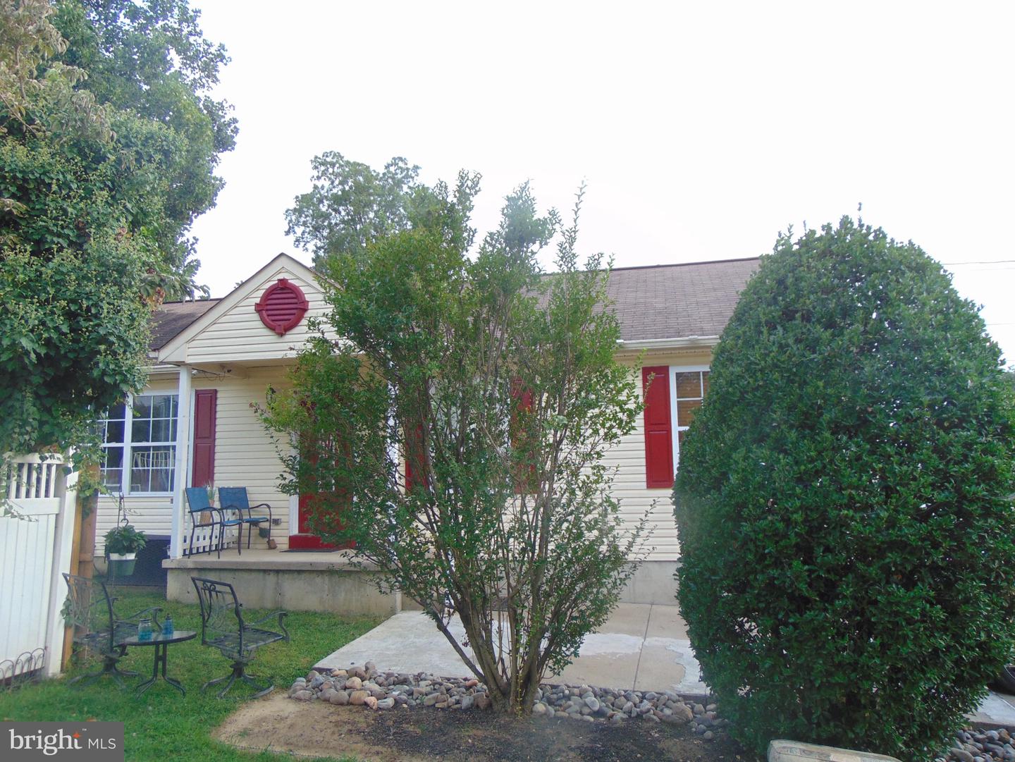 310 E 3rd Avenue E, Runnemede, NJ 08078 — photo 2