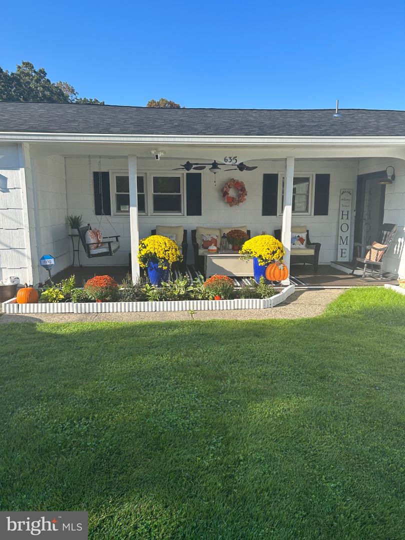 635 Wilby Rd — photo