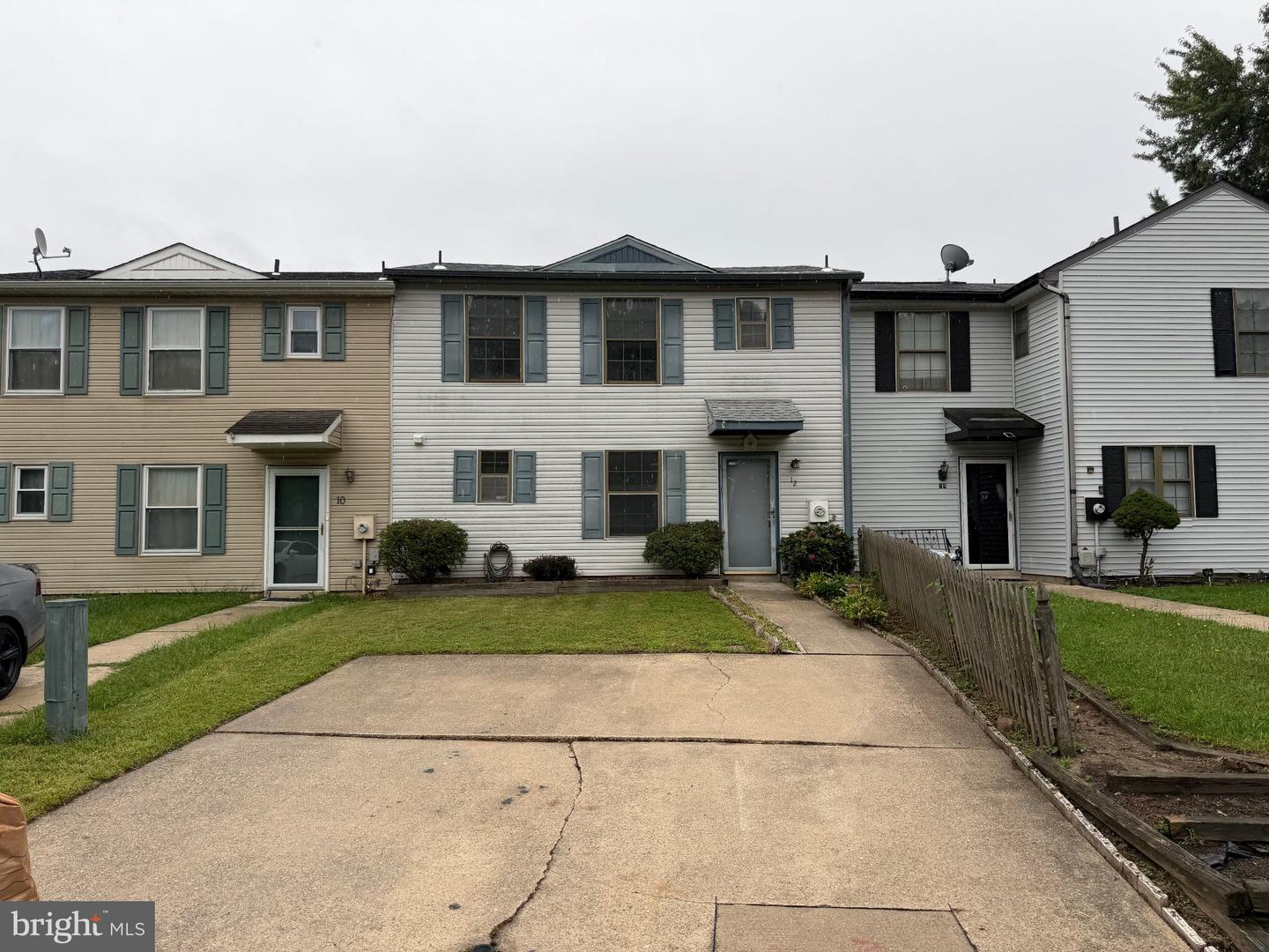 12 Brookshire Rd — photo