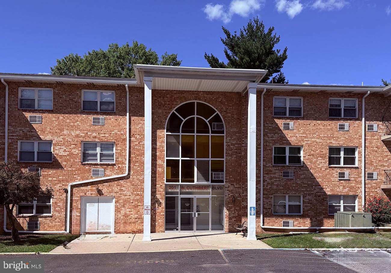 201 W Cuthbert Blvd #G61 — photo