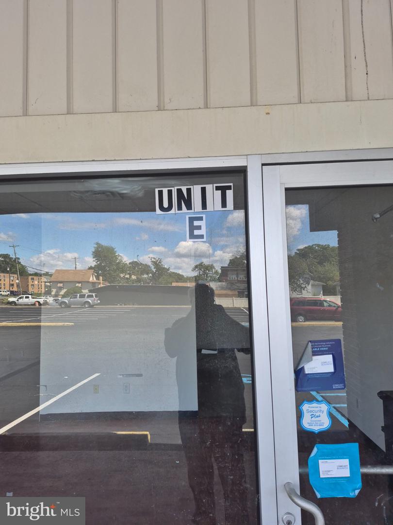 328 White Horse Pike #E — photo