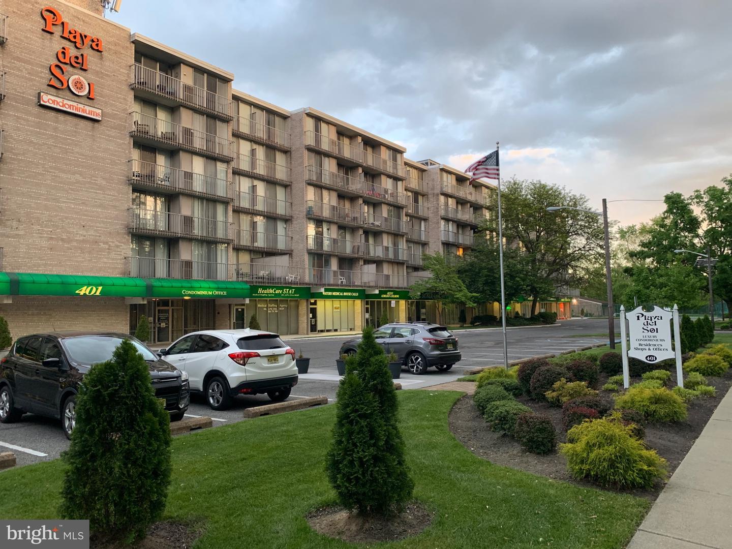 401 Cooper Landing Rd #208 — photo