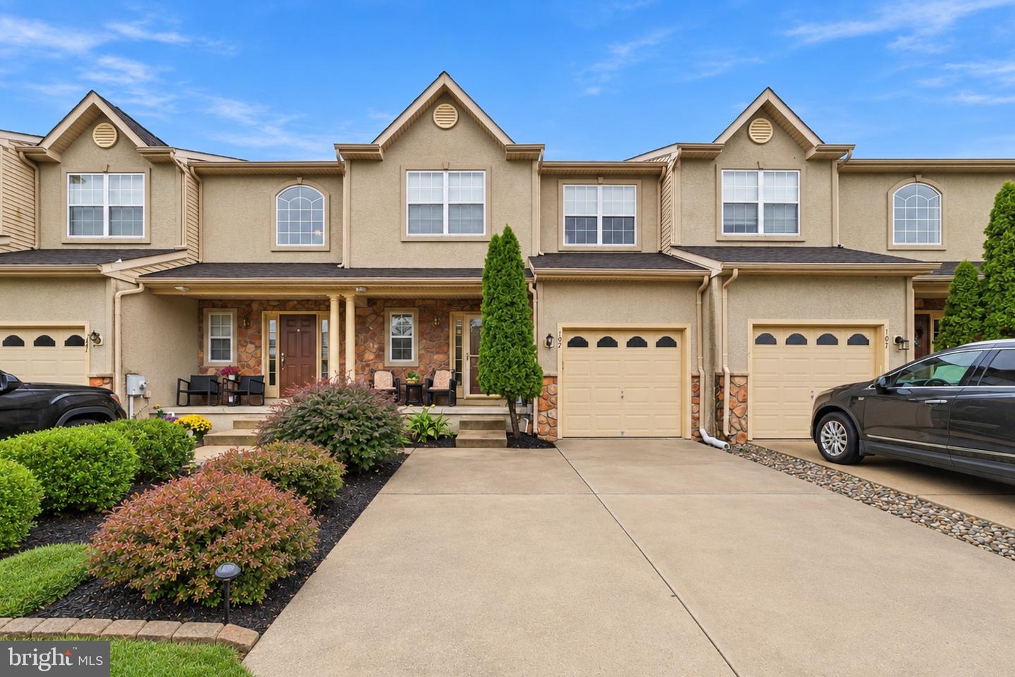 109 Glacier Dr — photo