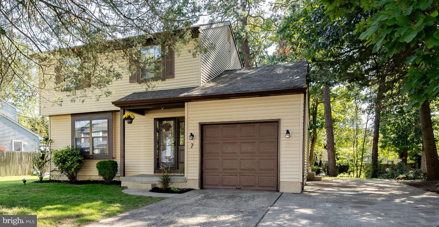 7 Pine Glen Dr — photo