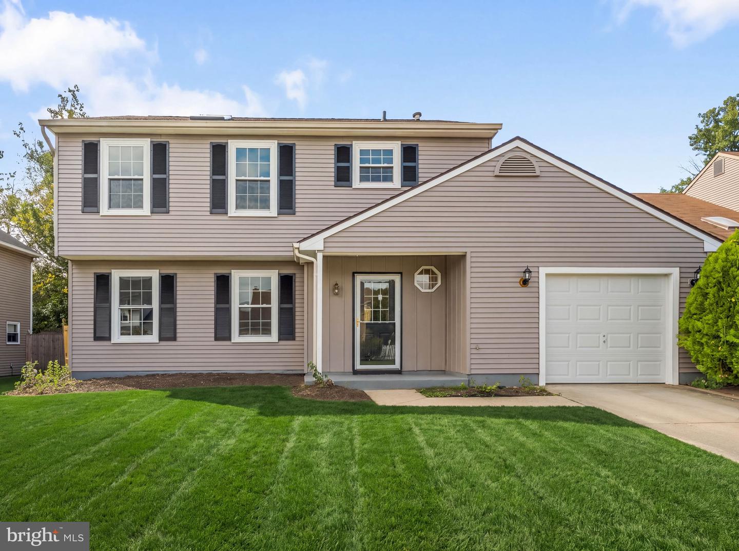 10 Sleepy Hollow Ln — photo