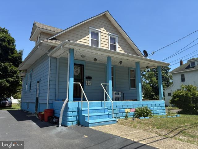 121 S Thomas Ave S — photo