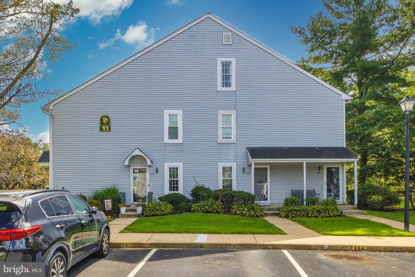 1105 Aberdeen Ln — photo