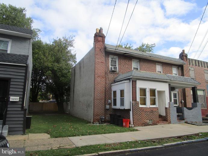 1357 Dayton St — photo