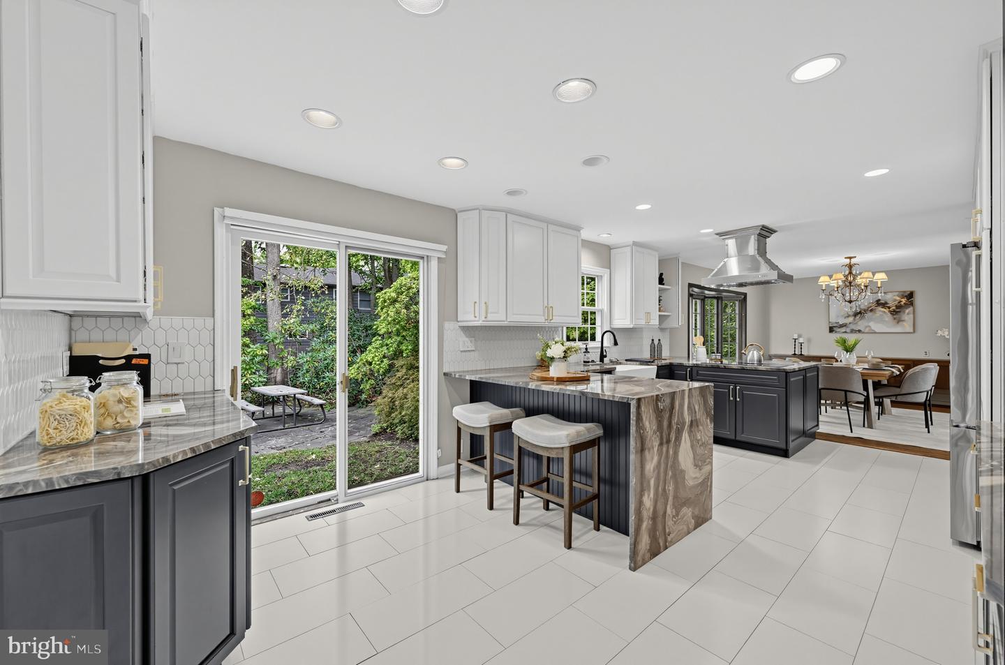 507 Fireside Ln — photo