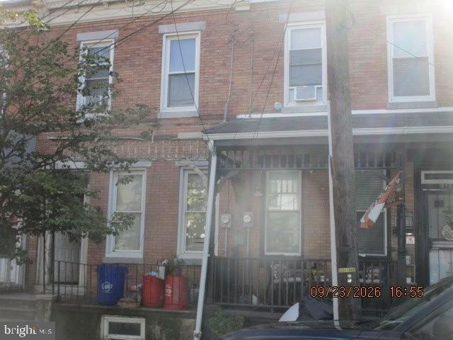 1715 Ferry Ave — photo