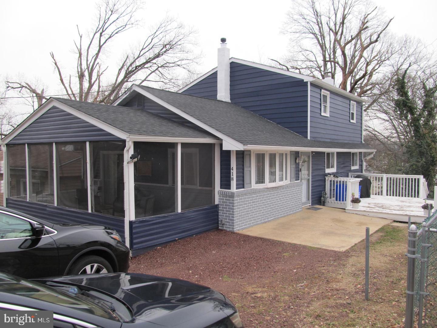 418 High St — photo