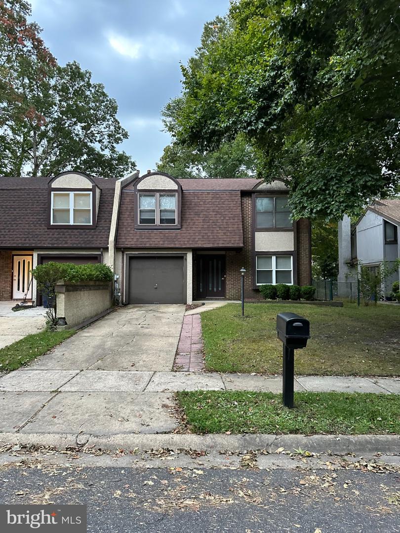4 Goshawk Ct — photo