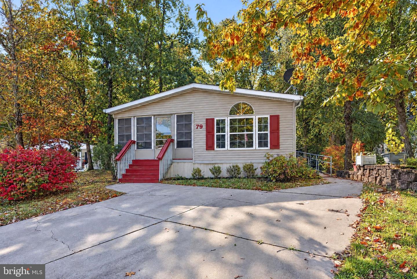 79 Shenandoah Dr — photo