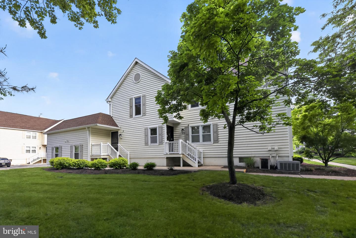 830 Society Hill Hl — photo