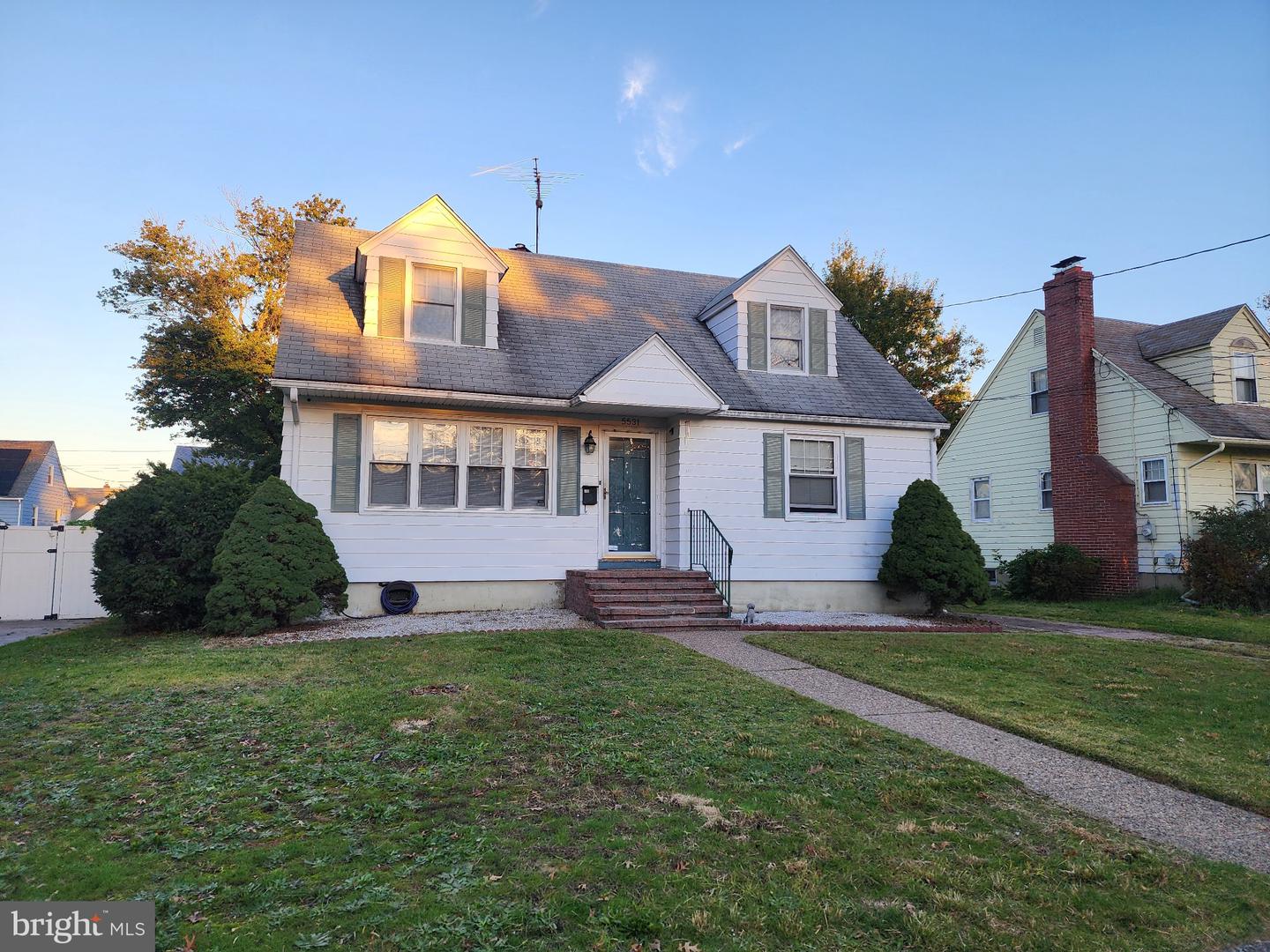 5531 Peabody Ave — photo