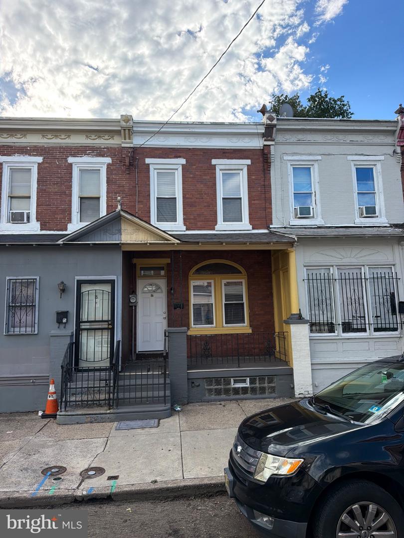17 Leonard Ave — photo