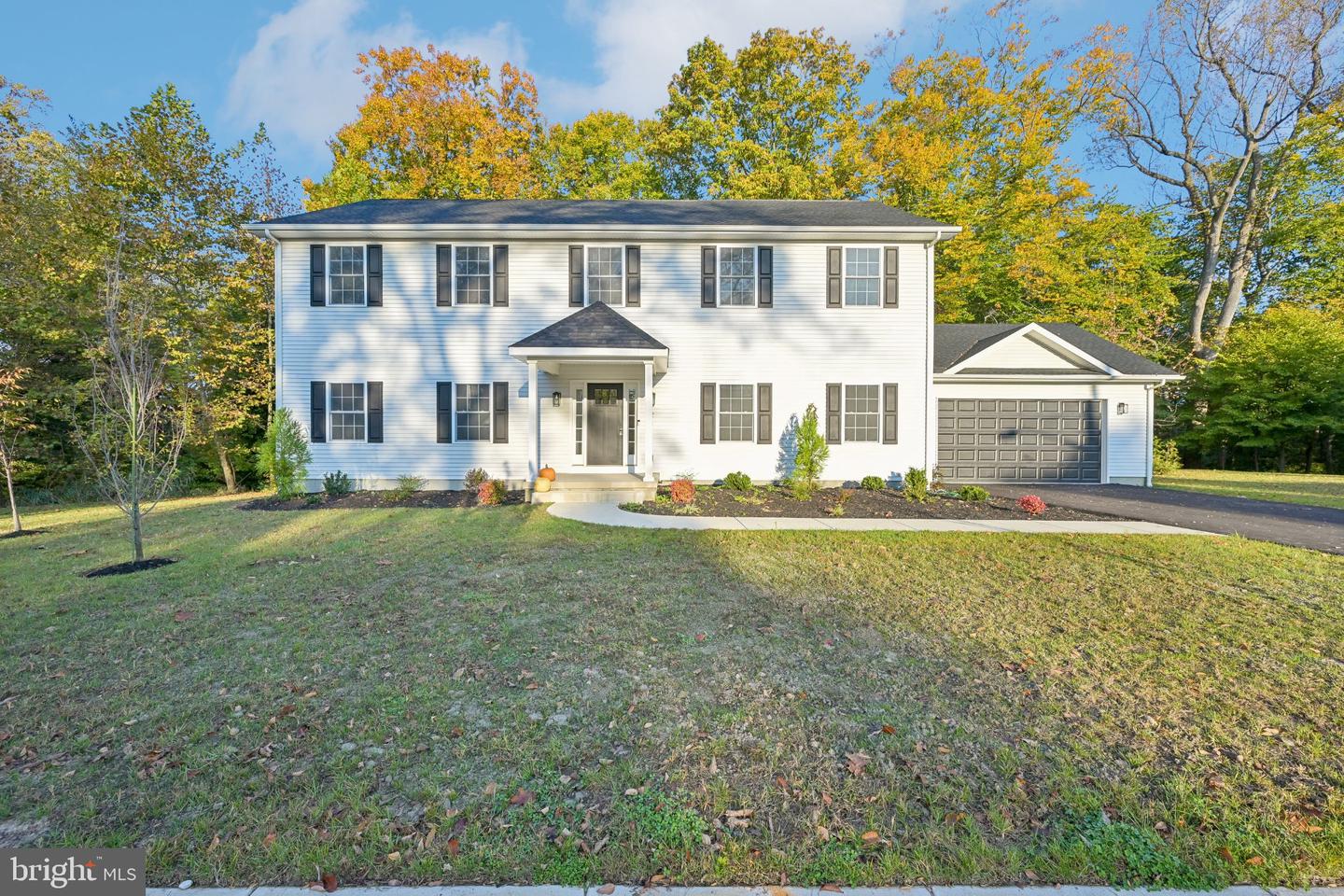21 Montana Ave — photo