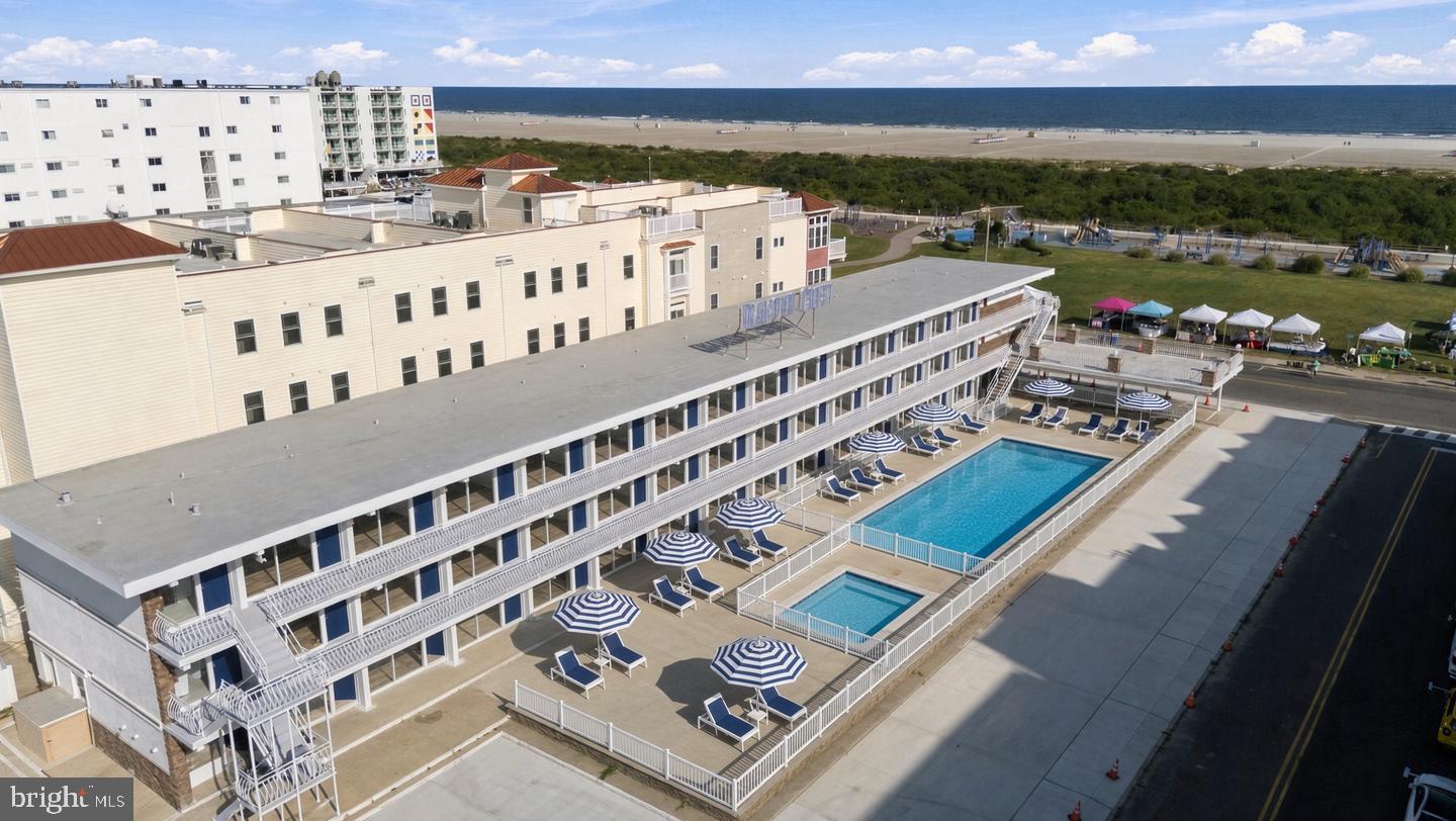7011 Atlantic Ave #210 — photo