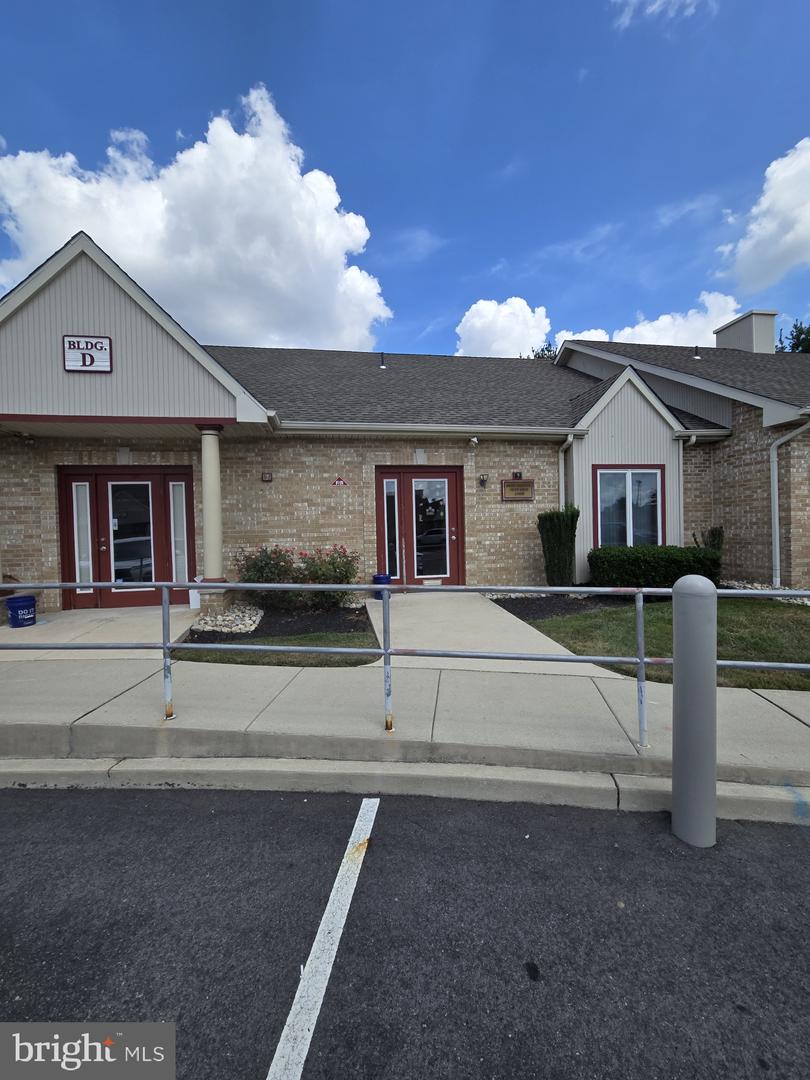 188 Fries Mill Rd #D2 — photo
