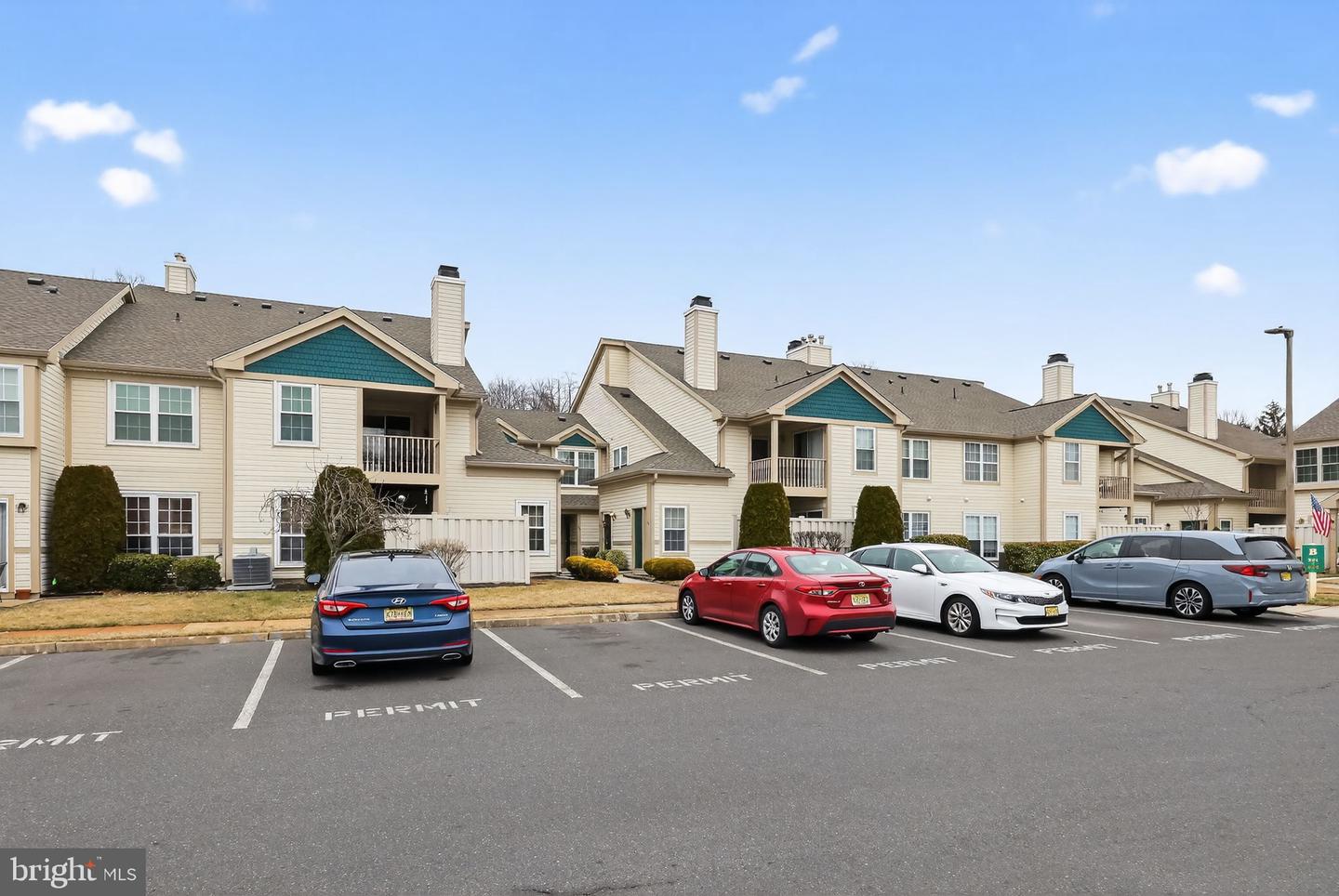 268 Steeplechase Ct — photo