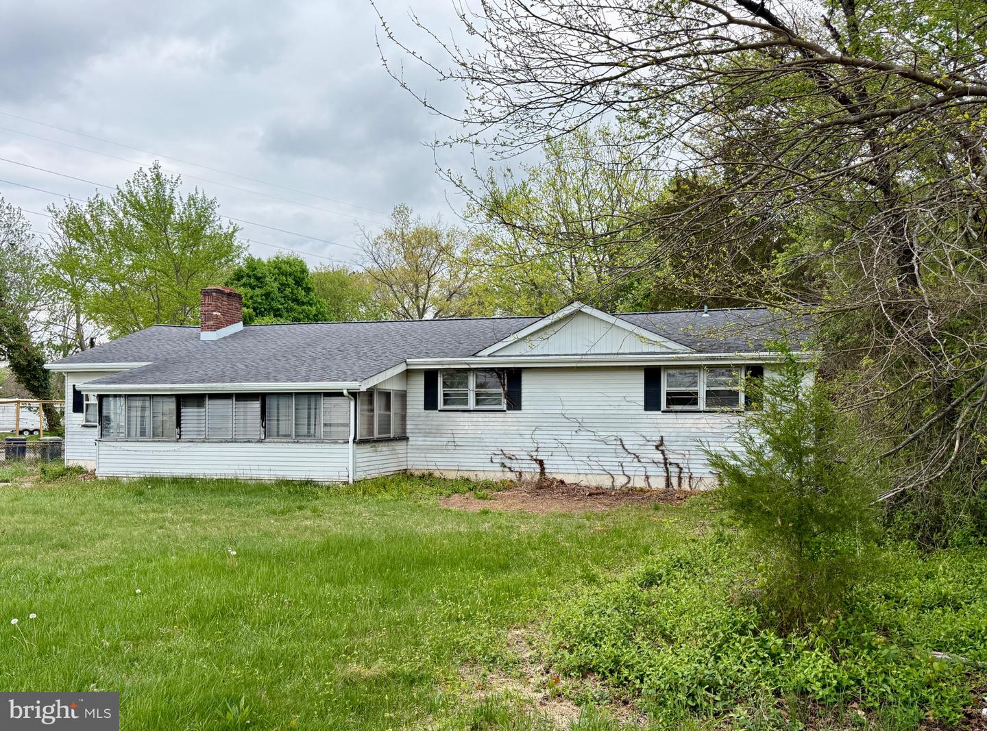 1053 Clayton Rd — photo