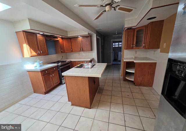 1753 Winslow Rd — photo