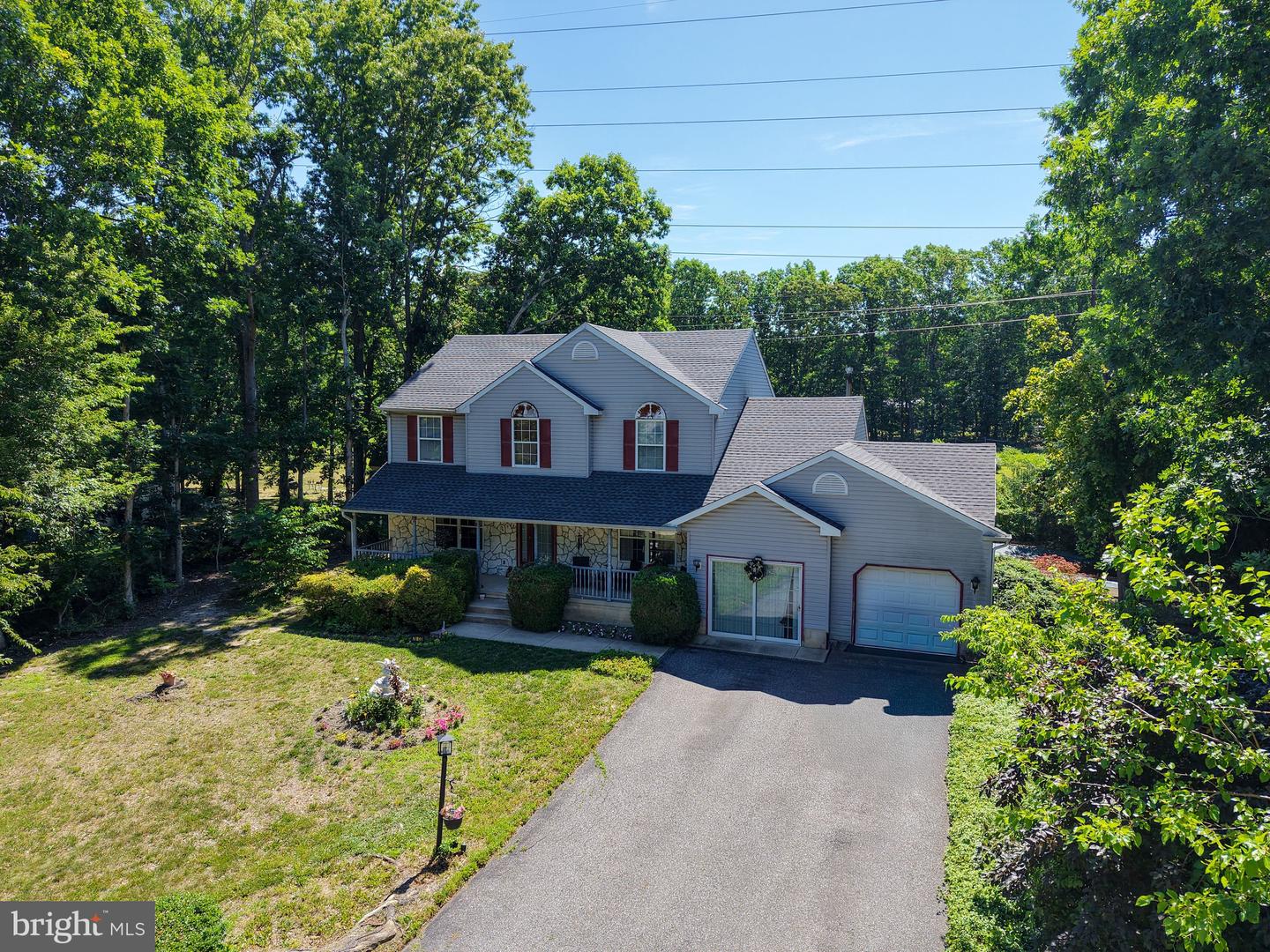 78 Catherine Dr — photo