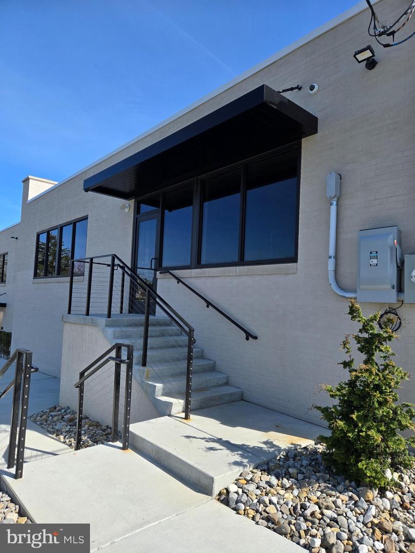 601 N Main St N #C — photo