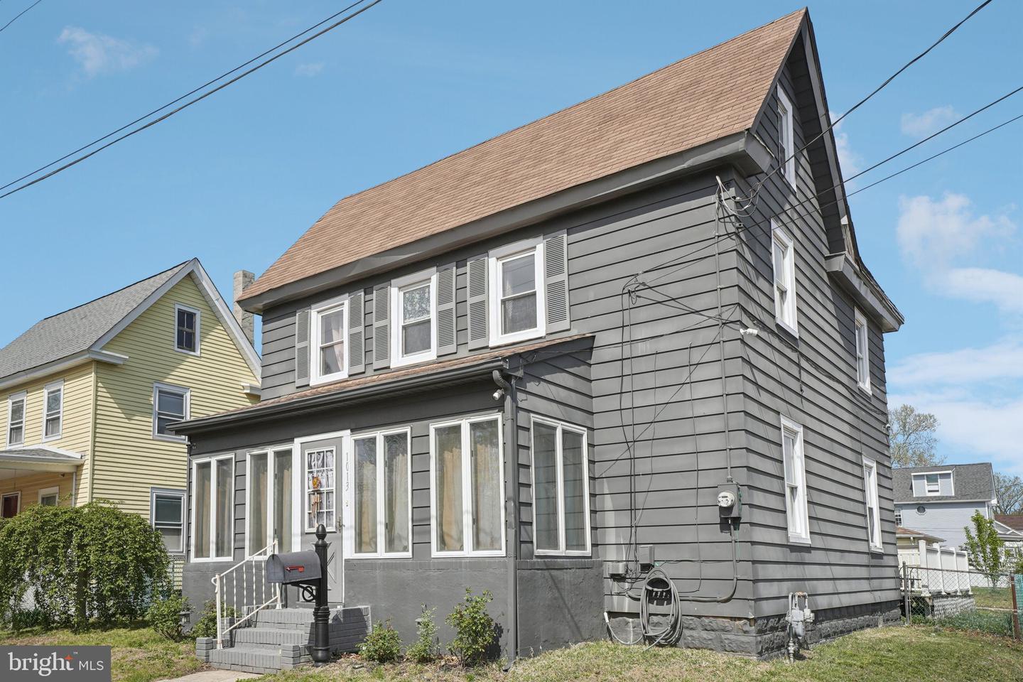 1013 N Chestnut St — photo