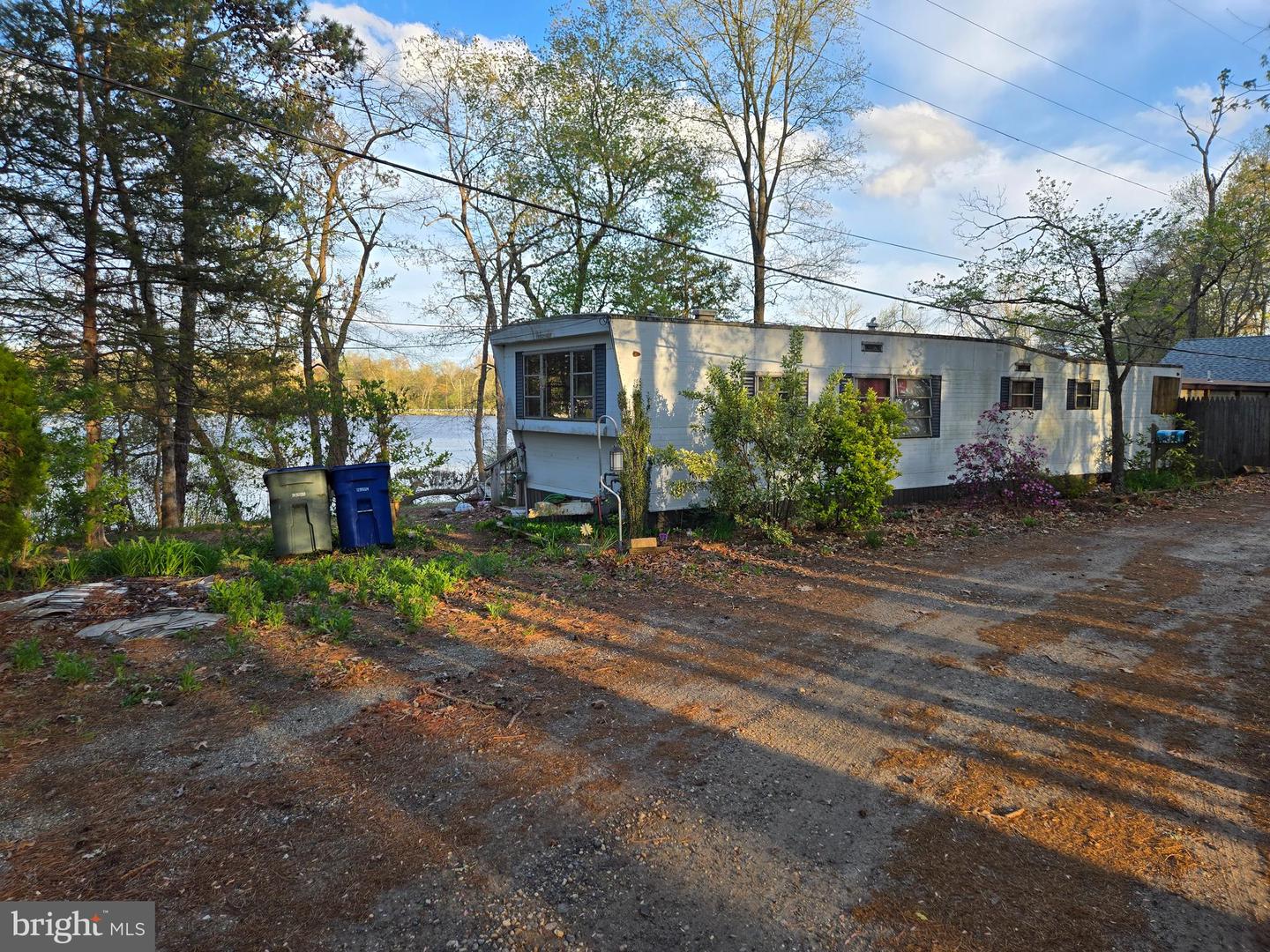 575 Holly Dr — photo