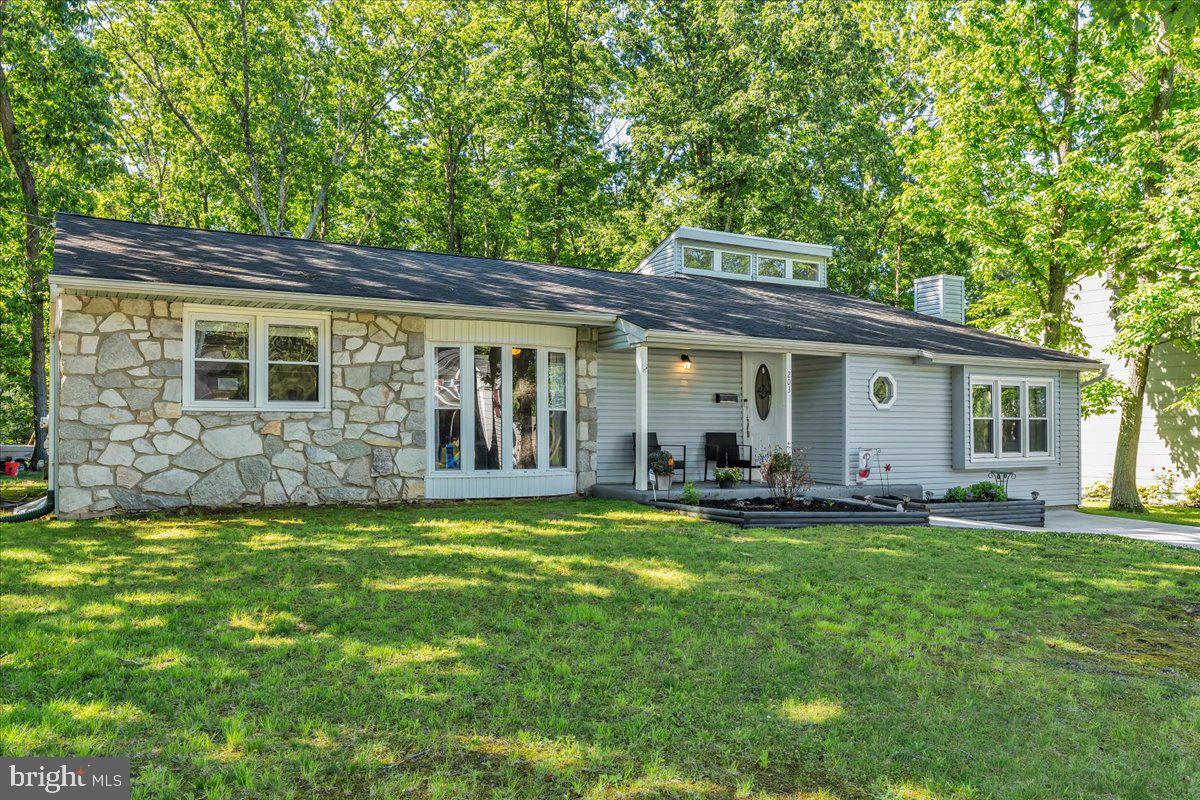 203 Georgetown Rd — photo