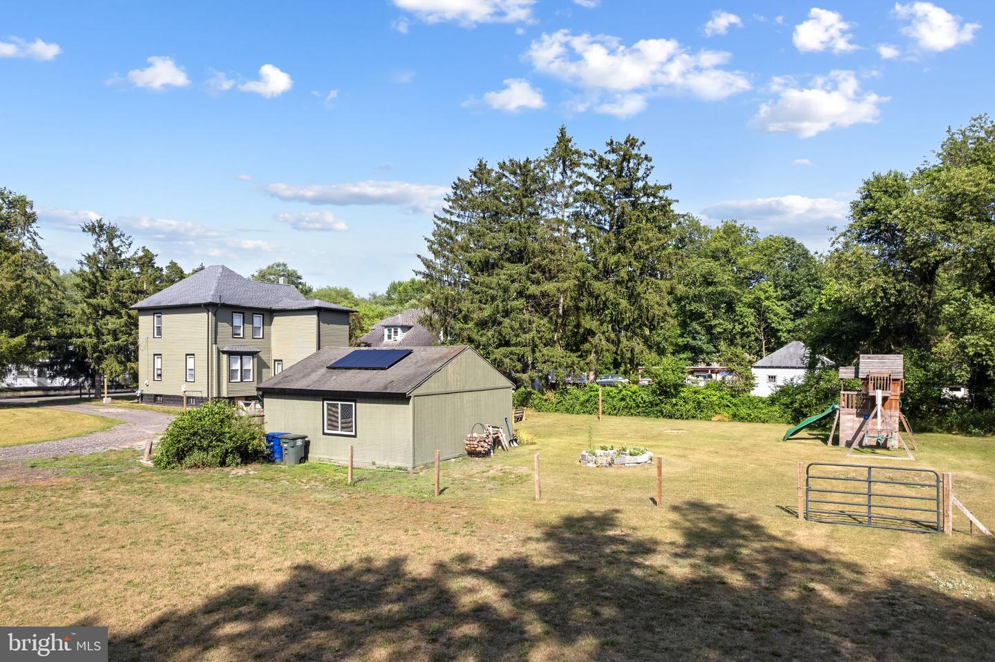 345 Swedesboro Rd — photo