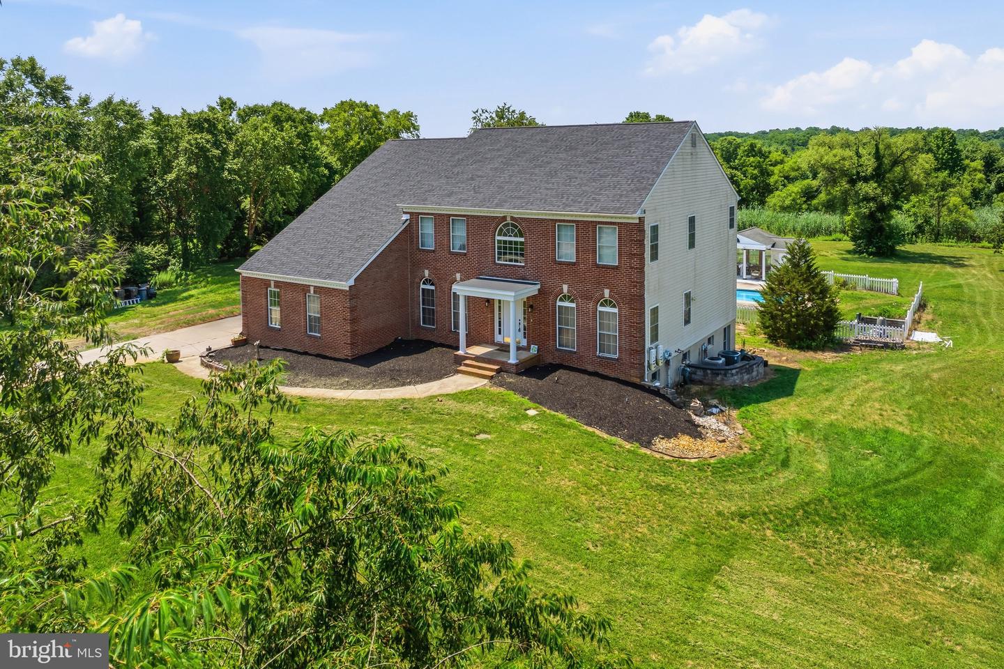 6 Sunset Ct — photo