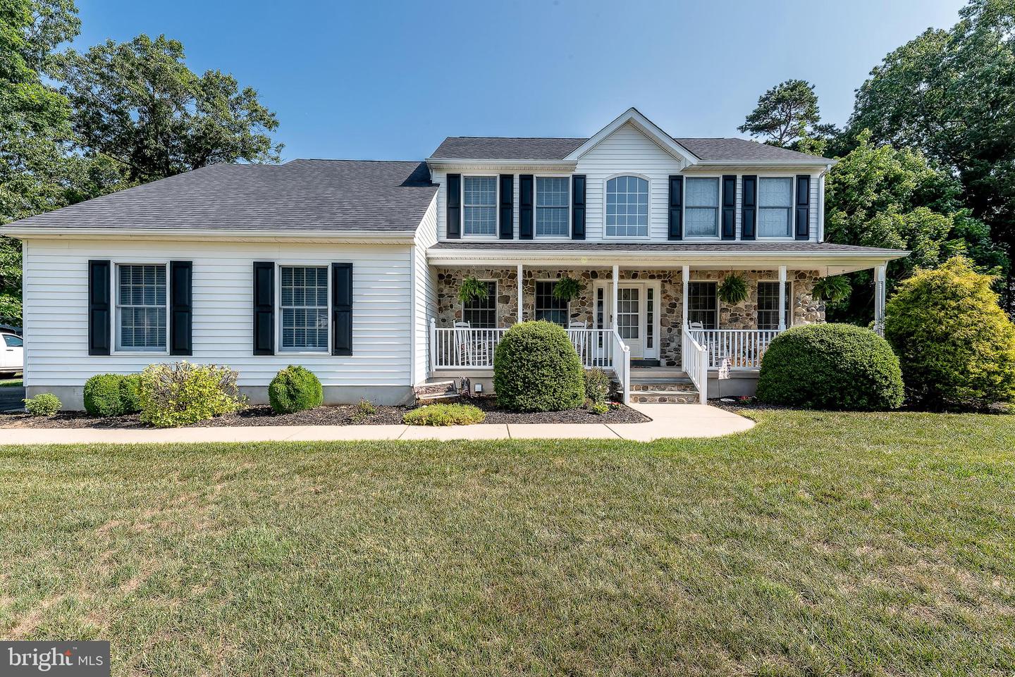 16 Joshua Ct — photo