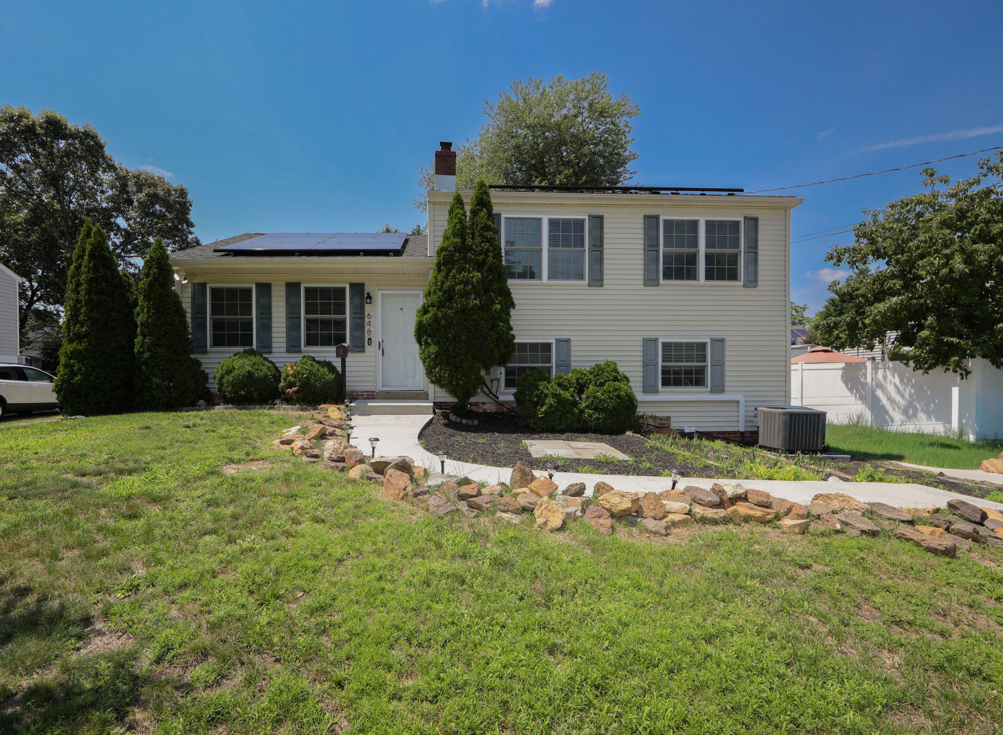 648 Princeton Blvd — photo