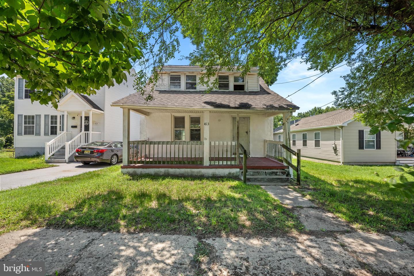 413 Deptford Ave — photo