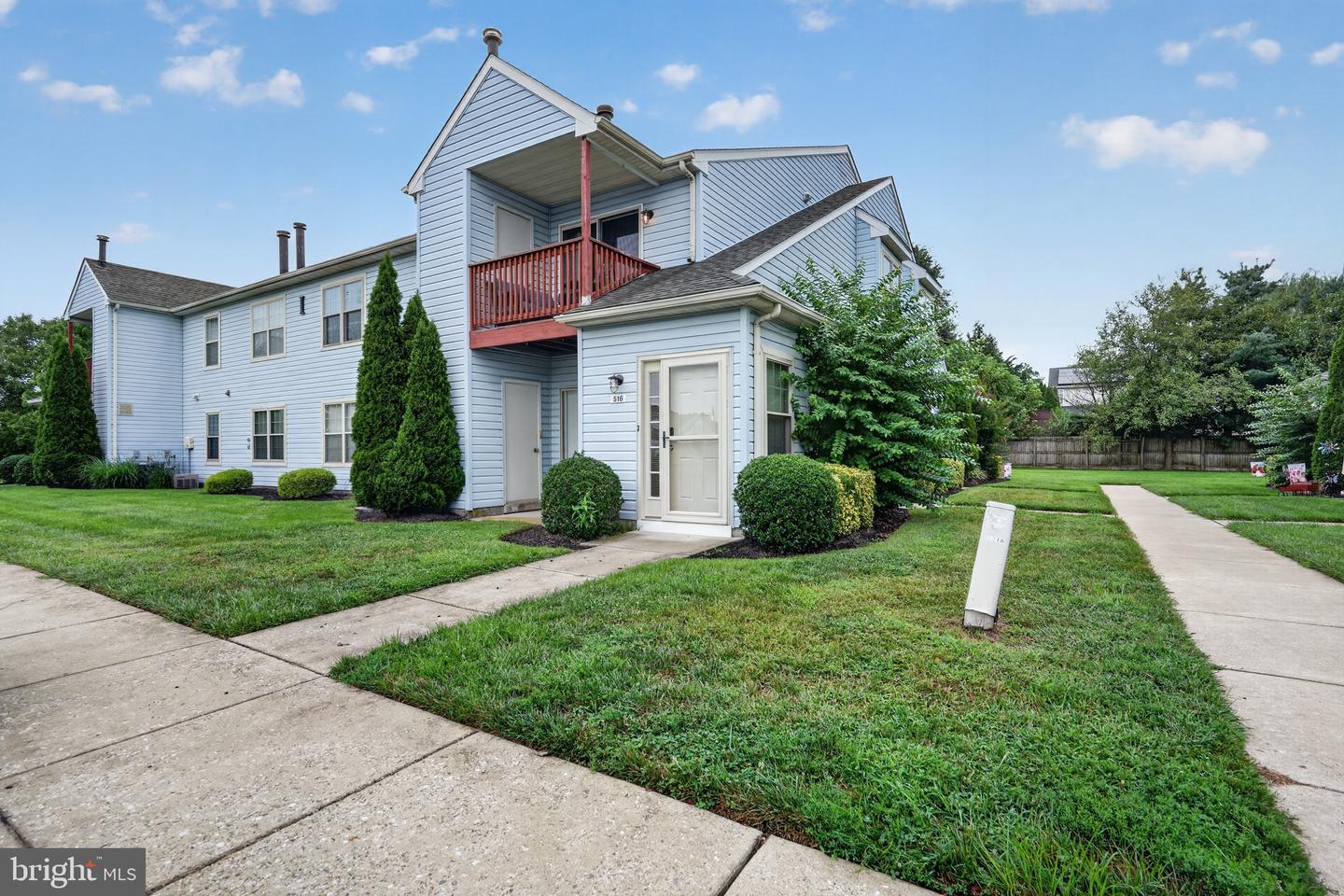 516 Cascade Ct — photo