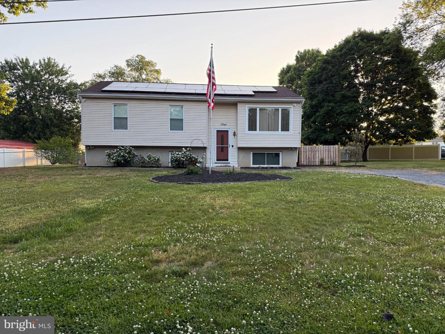 3 Lauffer Ln — photo