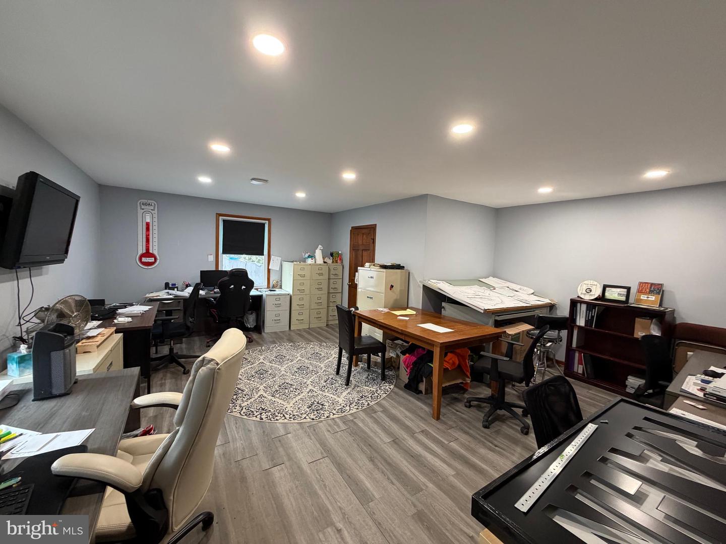 4268 S Black Horse Pk #Office Space — photo