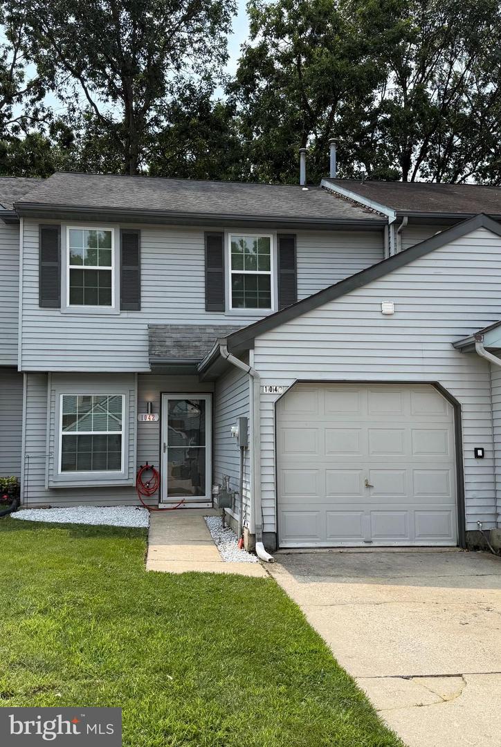 1042 Baywood Dr — photo