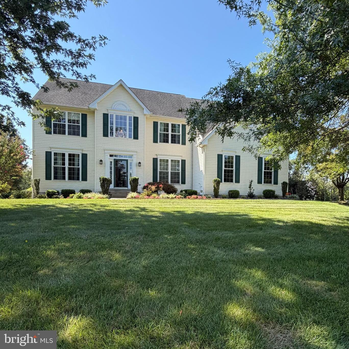 123 Sherwood Dr — photo