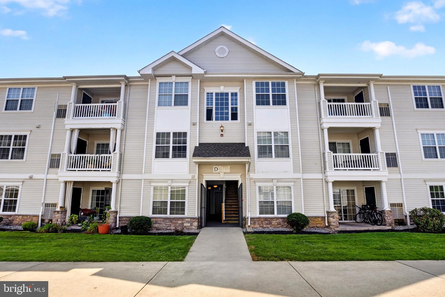 108 Lionheart Ln #D — photo